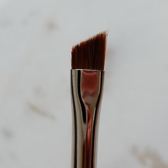 New/RARE MAC 266 SH Small Angle Natural Hair Brush - Picture 5 of 7